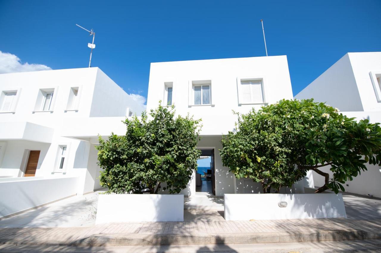 Jasmine Sea Front Villa Protaras Extérieur photo