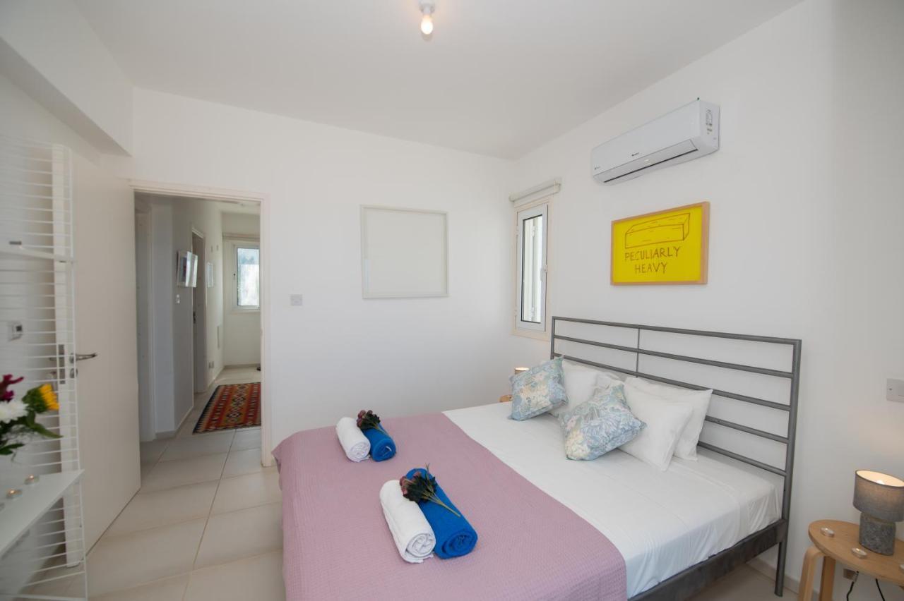 Jasmine Sea Front Villa Protaras Extérieur photo